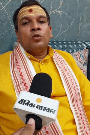 काशी विद्वत परिषद के महामंत्री प्रोफेसर रामनारायण द्विवेदी।