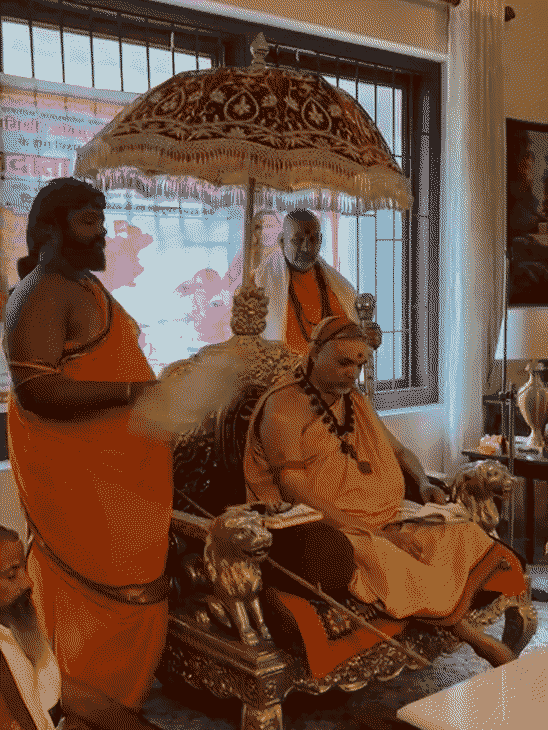 शंकराचार्य अविमुक्तेश्वरानंद सरस्वती सध्या बिहारच्या दौऱ्यावर आहेत.