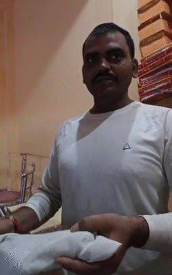 Ankit had wrapped in a cloth and kept the katta. Claimed that if you run once or twice, it will start running well.