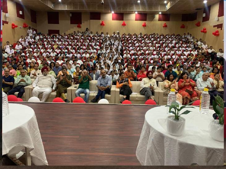 कॉन्फ्रेंस में 600 से ज्यादा लोग शामिल हुए।