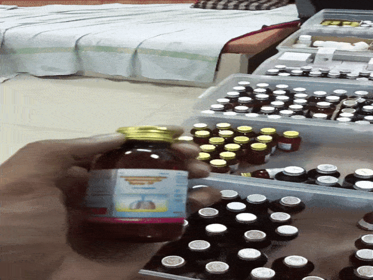This drug was supplied to the rest of the districts of the state from Kataria Forma in Jabalpur.