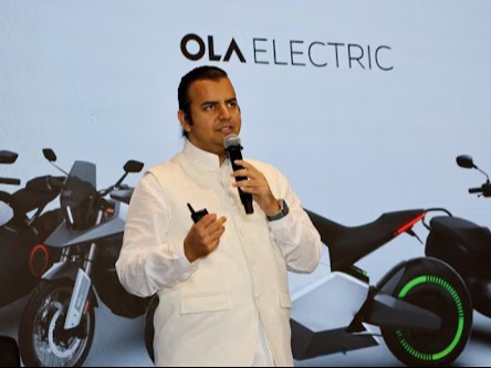 ओला इलेक्ट्रिक ने इसी साल अगस्त में संकल्प 2025 प्रोग्राम में फेराइट मोटर की तकनीक दिखाई थी। - Dainik Bhaskar