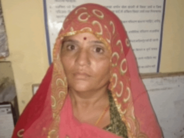 जोधपुर की बनाड़ थाना पुलिस ने तीन आरोपी महिलाओं को गिरफ्तार किया। - Dainik Bhaskar