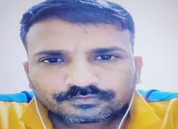 वीरेंद्र चारण सुजानगढ़ सदर थाने का हिस्ट्रीशीटर है। उसके खिलाफ तीन से ज्यादा मर्डर सहित 13 केस हैं।