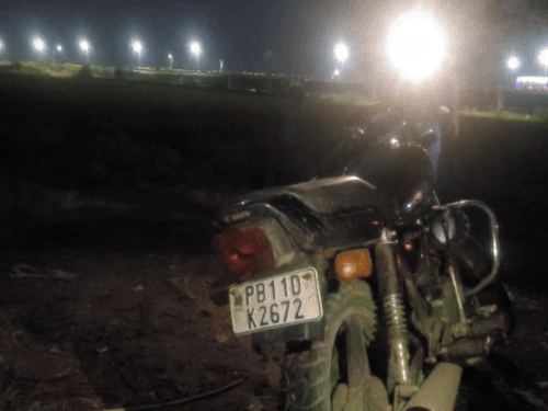 पंजाब के युवक हरियाणा में हैंड ग्रेनेड के साथ गिरफ्तार:  कुरुक्षेत्र जा रहे थे; मौके पर पहुंचा बम निरोधक दस्ता, ग्रेनेड को डिफ्यूज किया – Kurukshetra News