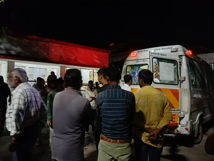 पूर्णिया में ट्रक ने बाइक सवार दो दोस्तों को कुचला:  एक की मौत, दूसरा घायल; दोनों खरीदारी के लिए बाजार निकले थे – Purnia News