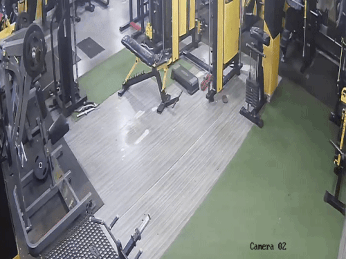 According to the information, the attacker entered the gym alone. However, the police have not yet given any information about the number of attackers.