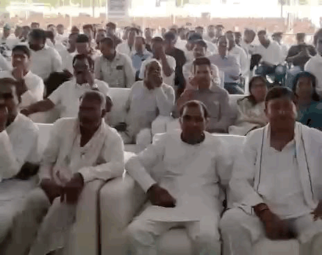 आयोजन के दौरान बड़ी संख्या में कांग्रेस कार्यकर्ता मौजूद रहे।