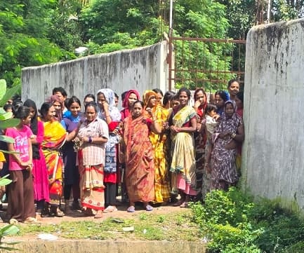 सुबह स्थानीय लोगों ने नाले में देखा नवजात का शव, पुलिस को दी तत्काल सूचना