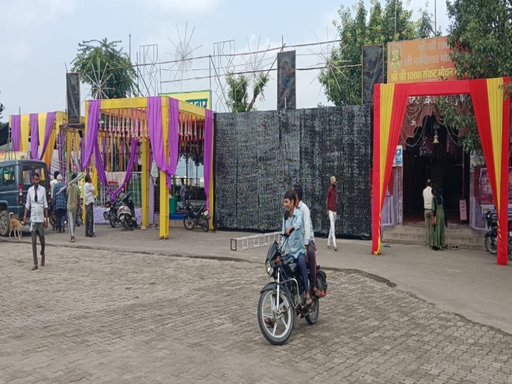 एक ही छत के नीचे सैय्यद दरबार व हनुमान मंदिर