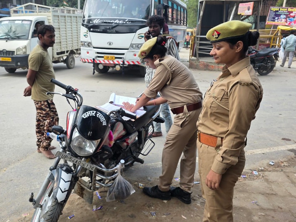 Words Seized A dozen bikes were seized, with casteist words and no number plates.