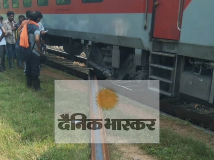 Korba, Chhattisgarh - Iron angle stuck in the wheel of Chhattisgarh Express | छत्तीसगढ़ एक्सप्रेस के पहिए में फंसा लोहे का एंगल: कड़ी मशक्कत के बाद कर्मचारियों ने निकाला, मड़वारानी स्टेशन पर चल रहा था फुट ओवरब्रिज काम - Korba News 1 969daedf 65b2 493a 8086 42b14c45d3a5 1760014229948
