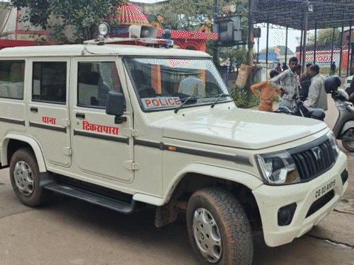 रायपुर के MMI नारायणा अस्पताल की नर्स प्रियंका दास (23) की चाकू मारकर हत्या। पुलिस मौके पर पहुंची। - Dainik Bhaskar