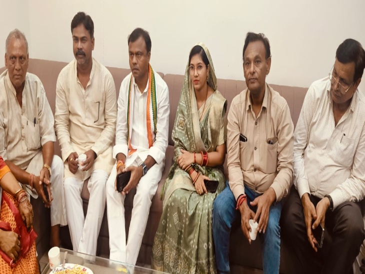 निजी प्रवास पर बिलासपुर पहुंचे थे PCC चीफ दीपक बैज।