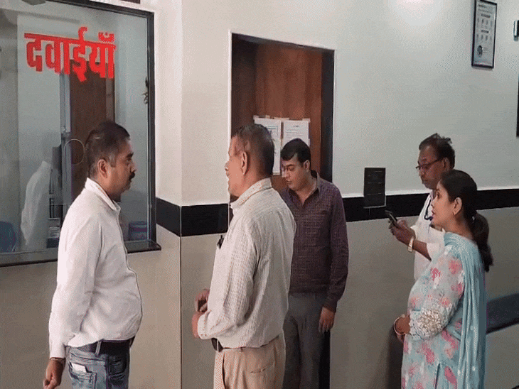 अधिकारियों ने पंचनामा बनाकर अस्पताल सील कर दिया।