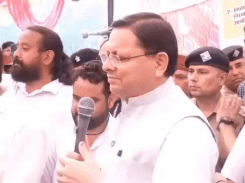 Pushkar Singh Dhami reached among the protesting students and assured that there would be a CBI investigation into the matter.