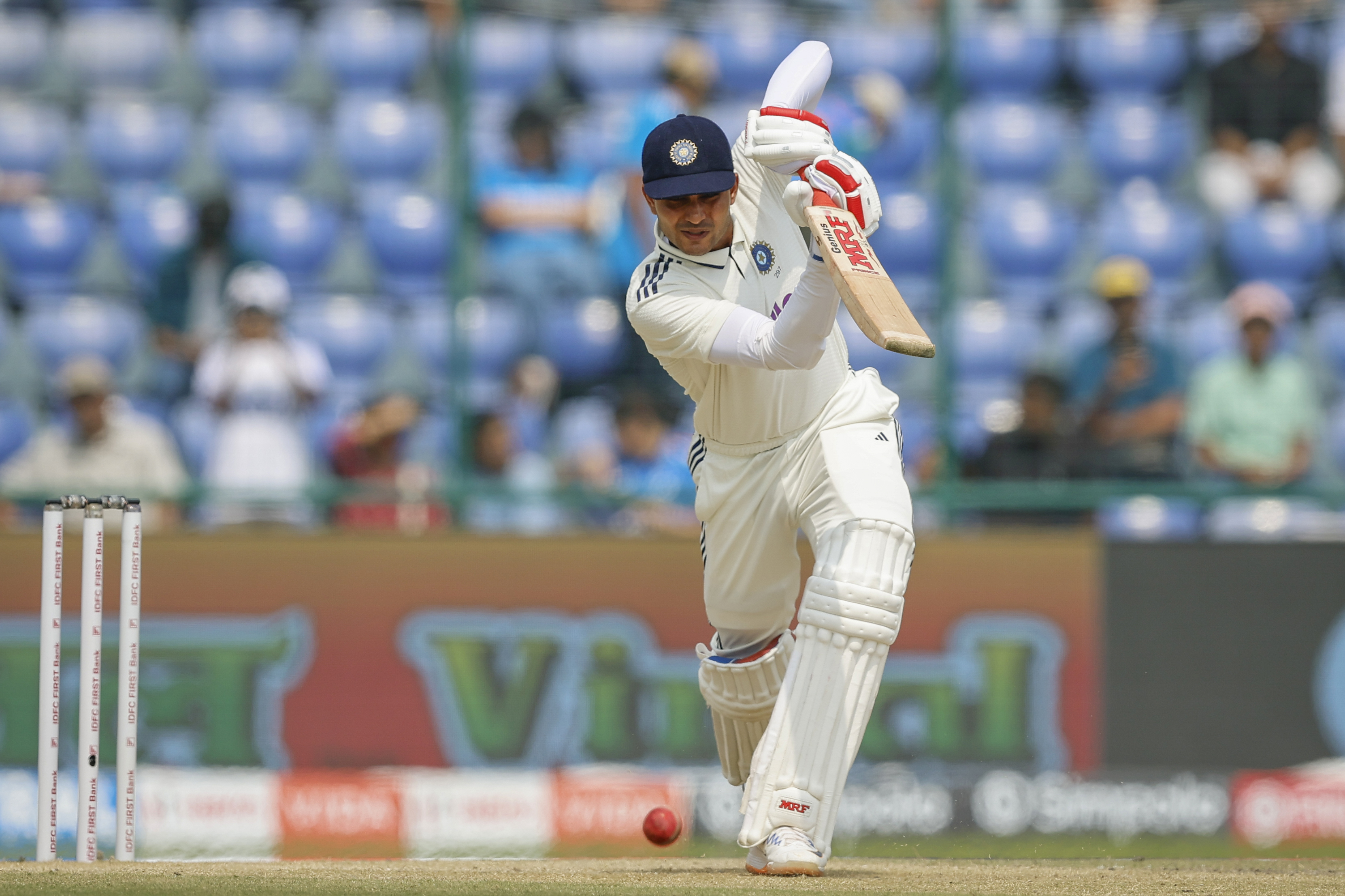 शुभमन गिल ने टेस्ट करियर का 10वां शतक लगाया है।