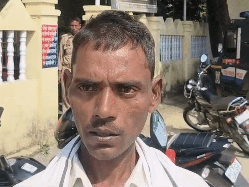 निशा के पिता श्रीकृष्ण ने कहा-हमें बेटी के घर वालों ने बताया भी नहीं क्या हुआ।