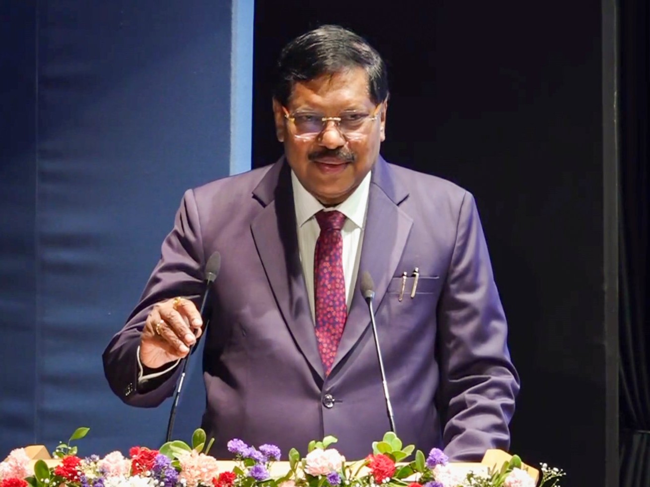 CJI Gavai was speaking at the national conference 'Safeguarding the Girl Child' organized by the Juvenile Justice Committee of the Supreme Court and UNICEF India on Saturday. - Dainik Bhaskar