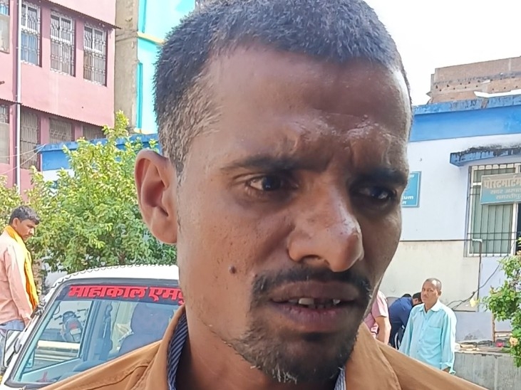 जानकारी देते मृतक के भाई।