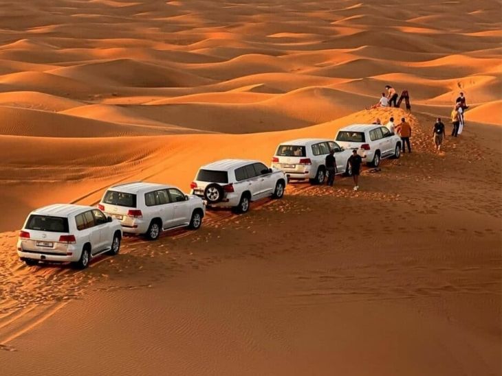 Desert safari in Abu Dhabi is included in the to do list of tourists. File photo - Dainik Bhaskar