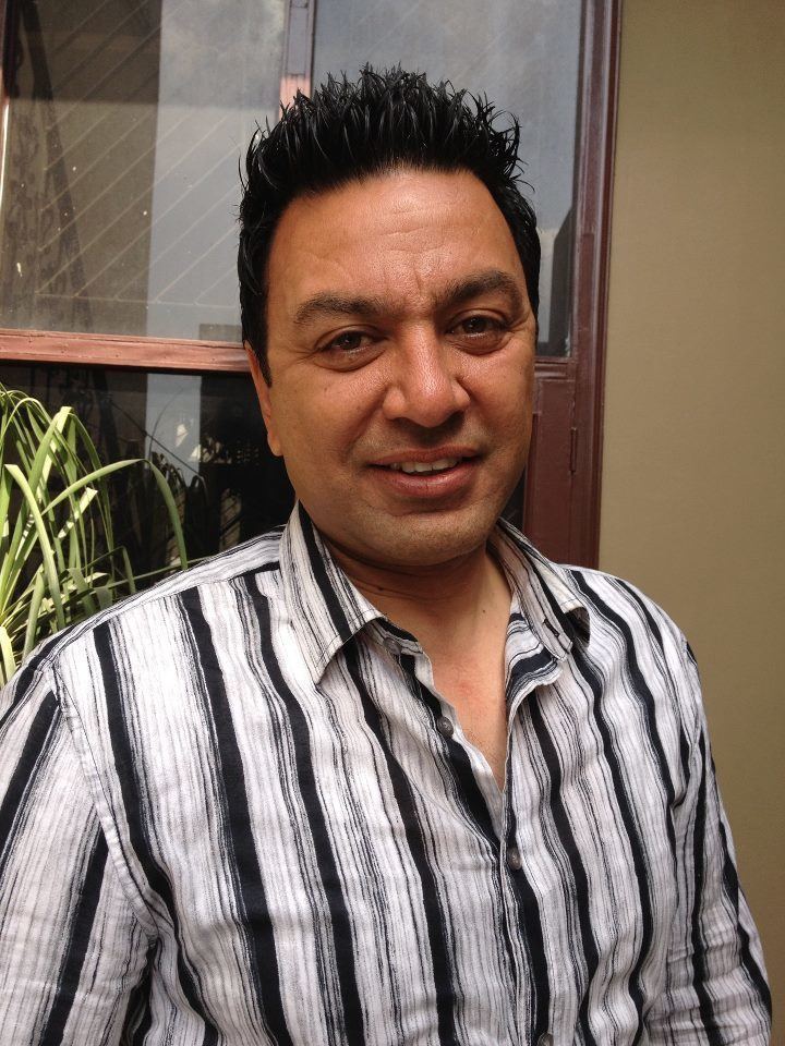 पंजाबी सिंगर मनमोहन वारिस।