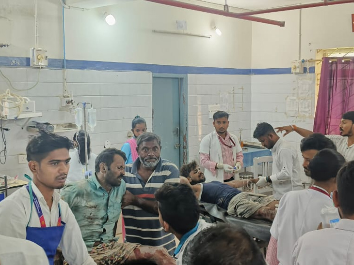 गढ़वा में ईंट भट्‌ठा गिरने से एक मजदूर की मौत:  चार युवक घायल, प्लास्टर करने के दौरान हुआ हादसा; 100 फीट ऊंचा था भट्‌ठा – Garhwa News