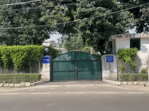 डीआईजी रेंज का ऑफिस, जहां जवान ने सुसाइड किया। - Dainik Bhaskar