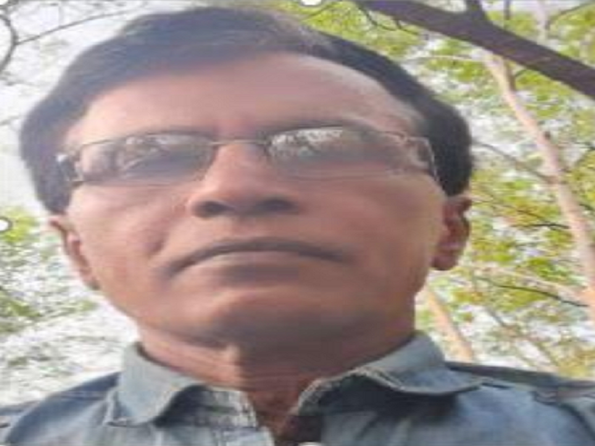 1.5 करोड़ का इनामी पोलित ब्यूरो मेंबर भूपति ने सरेंडर किया है।