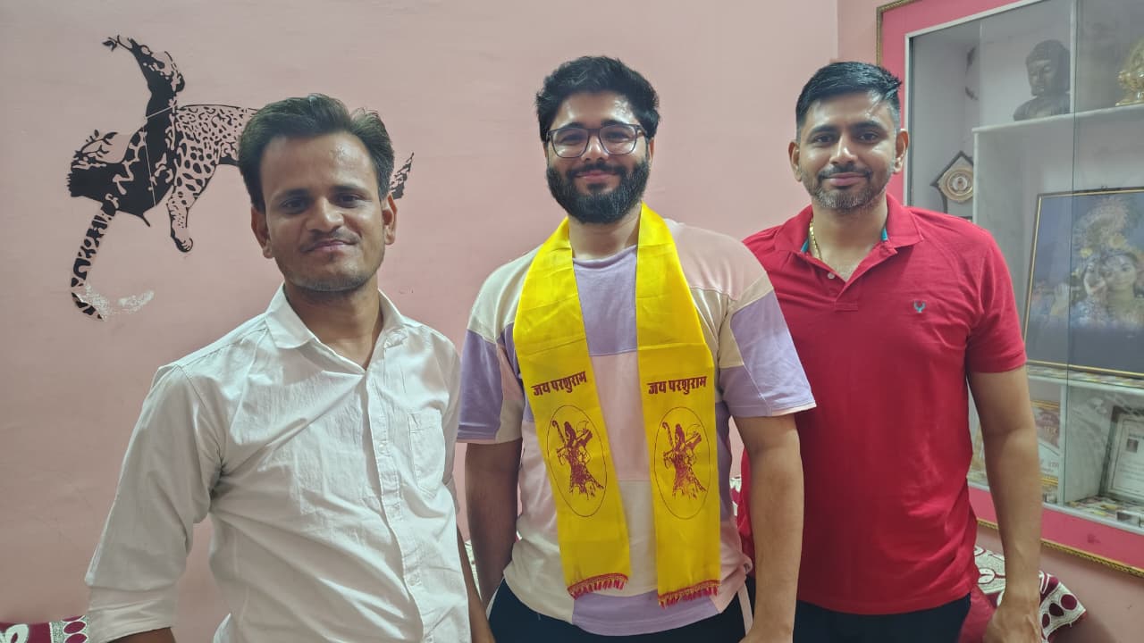 डॉक्टर भाई और एसोसिएट प्रोफेसर भाभी ने किया मोटिवेट:  तीसरे चांस में RAS में सलेक्ट हुए विशाल कुमार गुदेनिया – Sawai Madhopur News