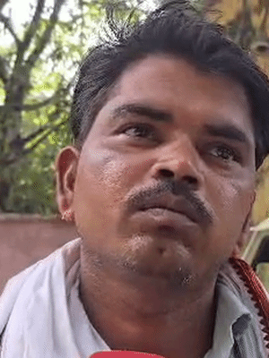 भीकम पाल के दामाद मानवेन्द्र ने बताया कि मेरे ससुर खेत पर काम कर रहे थे। सांप के काटने से उनकी मौत हो गई।