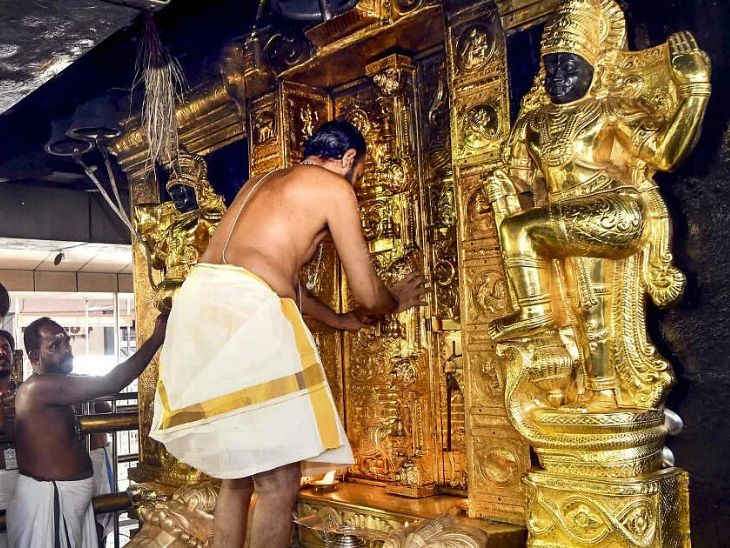 सबरीमला सोने प्रकरण: मुख्य आरोपीला अटक, 10 दिवसांची कोठडी: उन्नीकृष्णन म्हणाले- त्यांना फसवण्यात आले; द्वारपालकांच्या मूर्ती खऱ्या सोन्याने मढवलेल्या होत्या या पुतळ्यांखाली कमी सोने सापडले.