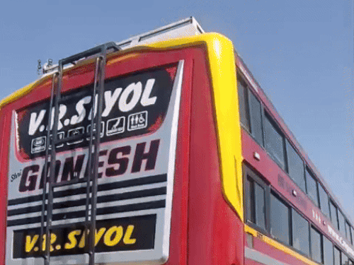 पूरे राजस्थान में करीब 3200 एयरकंडीशनर बसें पंजीकृत (registered) हैं।