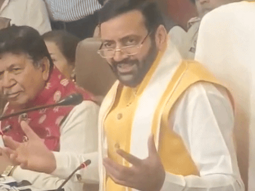 कार्यक्रम के बाद प्रेस कॉन्फ्रेंस करते मुख्यमंत्री नायब सैनी।