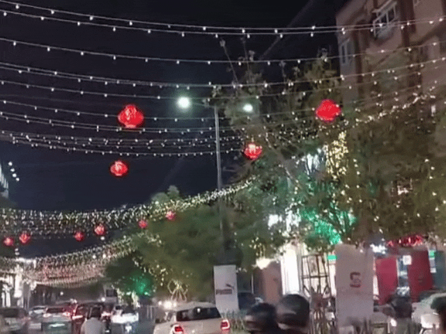 जोधपुर में धनतेरस के मौके पर सरदारपुरा बाजार में की गई सजावट। - Dainik Bhaskar