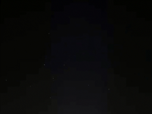 ड्रोन के जरिए शुभ दीपावली लिखा हुआ दिखाया गया।