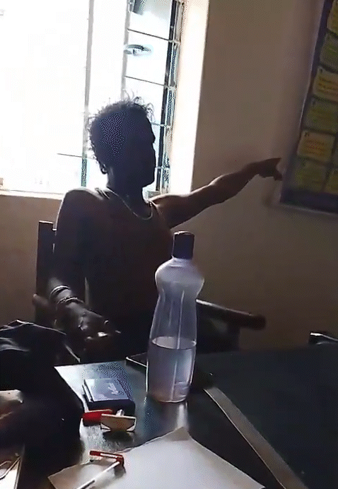 ये मामला मस्तूरी ब्लॉक के एक प्राइमरी स्कूल का है।