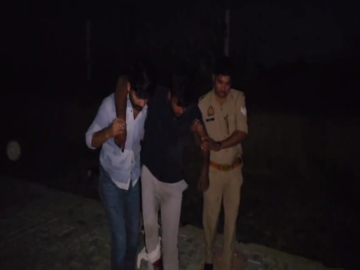 पुलिस ने मुठभेड़ में घायल दोनों बदमाशों को इलाज के लिए अस्पताल में भर्ती कराया