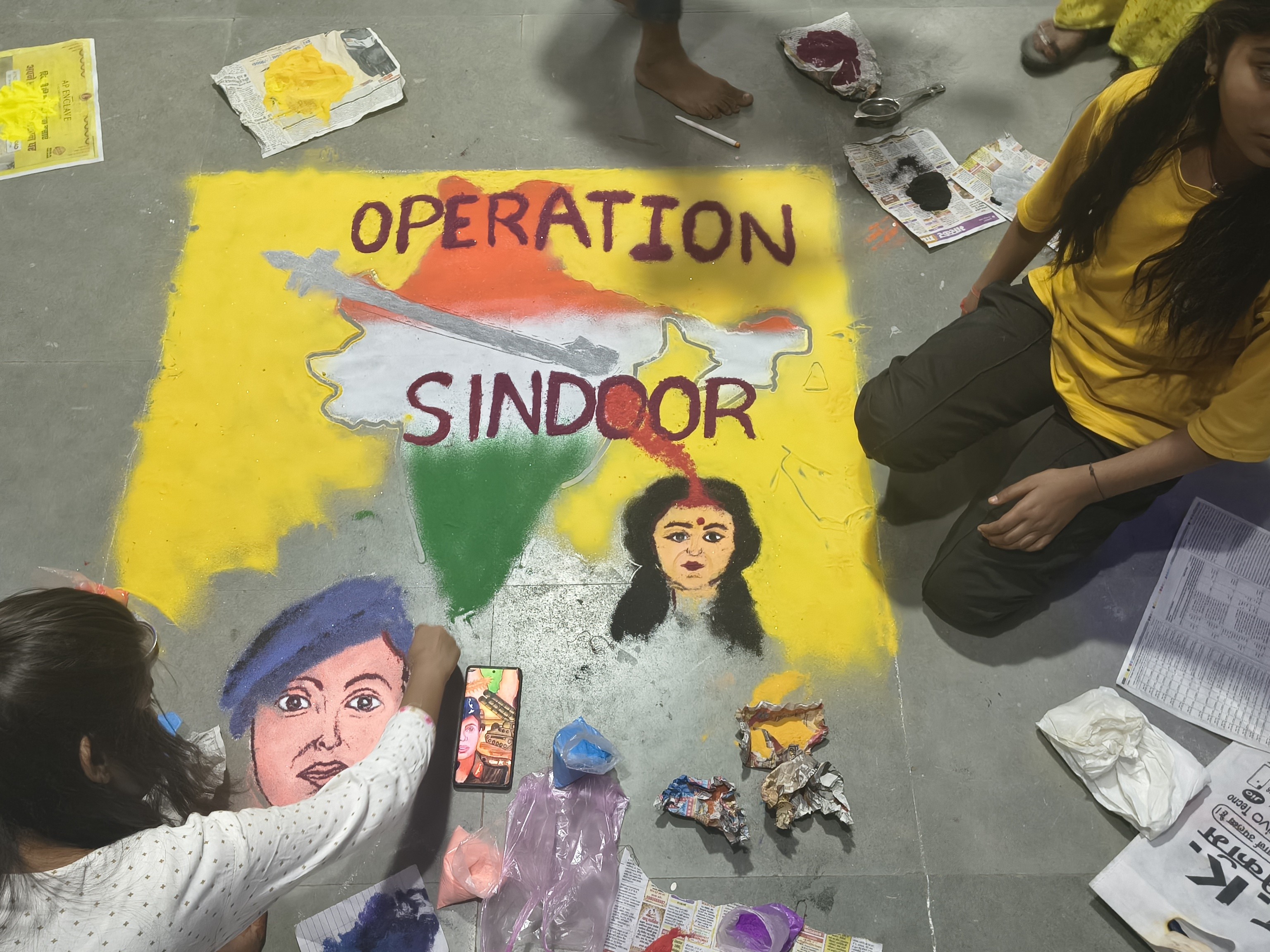 Operation Rangoli Children made rangoli on Operation Sindoor at the city police station ...