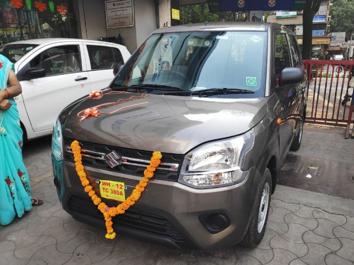 मारुति सुजुकी इंडिया को धनतेरस पर करीब 50,000 कारें बिकने की उम्मीद है।