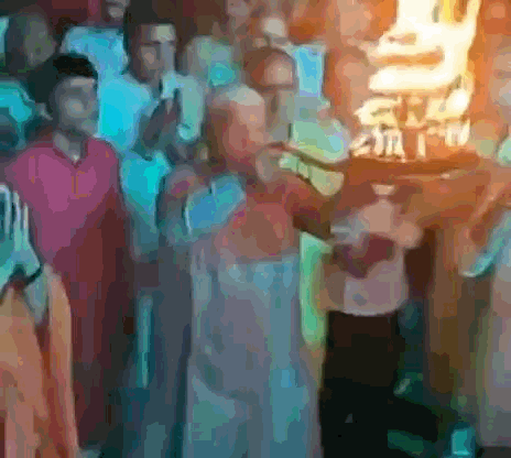 भारत माता की आरती करते सांसद दामोदर अग्रवाल