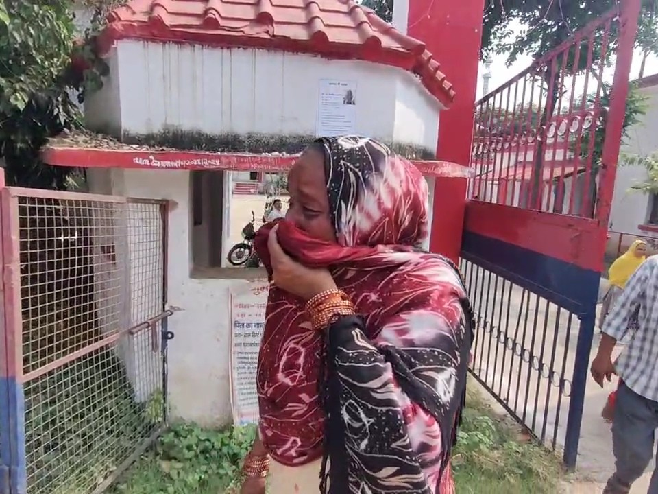 जान दे दूंगी, तलाक नहीं दूंगी:  दो शादी वालों की इज्जत नहीं होती; गोंडा में सुसाइड से पहले रोते हुए वीडियो बनाया – Gonda News