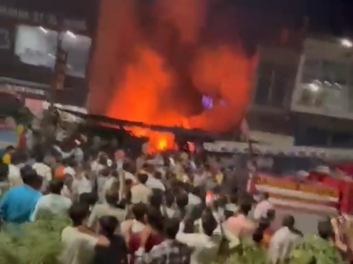 Fire broke out in shop due to spark from firecracker