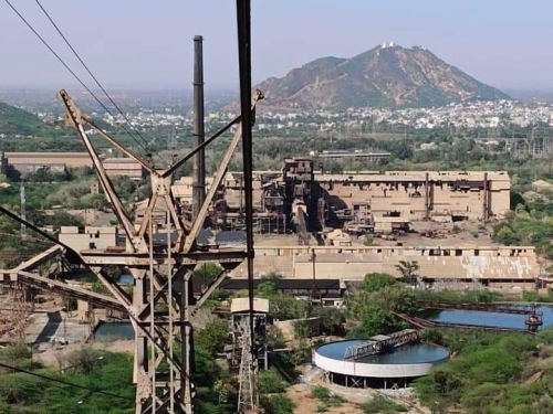 पानी की कमी की वजह से केसीसी के पांच में से अब केवल दो प्लांट ही चालू हैं।