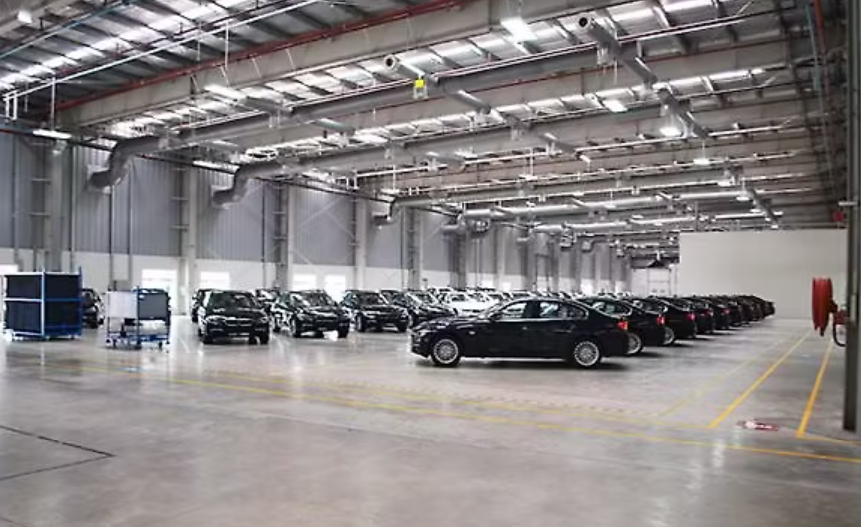लोकपालने BMW लक्झरी कार खरेदीसाठी निविदा जारी केली: एका गाडीची किंमत ₹70 लाखांपेक्षा जास्त; 7 गाड्या खरेदी करणार बीएमडब्ल्यू एक्स५ आणि इतर मॉडेल्स (जसे की ७ सिरीज, ३ सिरीज, २ सिरीज ग्रॅन कूप, ५ सिरीज, ६ सिरीज ग्रॅन टुरिस्मो आणि एम३४०आय) चेन्नई येथील बीएमडब्ल्यू प्लांटमध्ये असेंबल केले जातात.