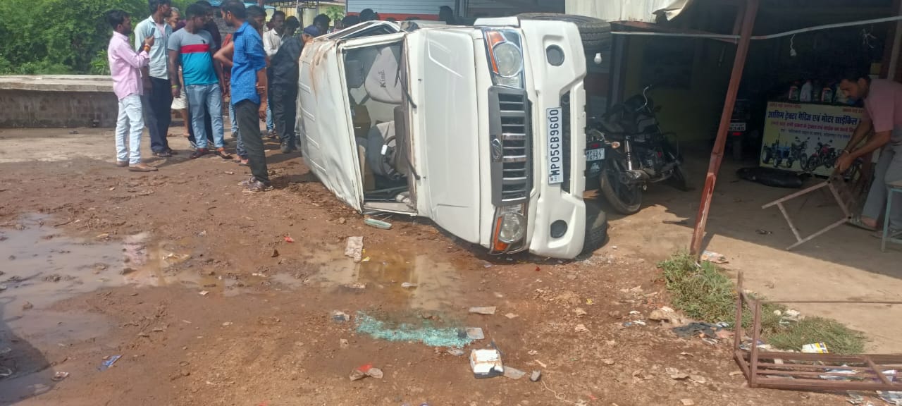 Bolero overturns three times, runs over 6 bikes; Crashes into shop on ...
