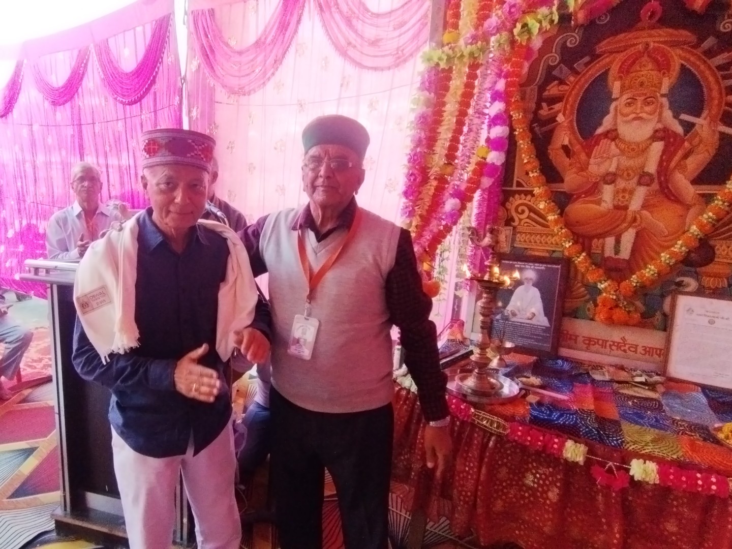 भगवान विश्वकर्मा का किया पूजन