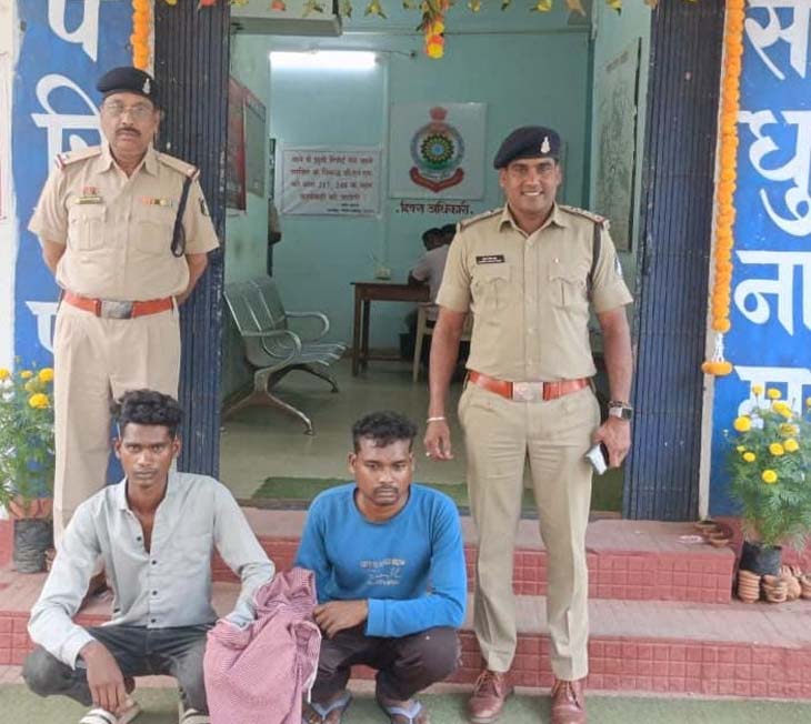 आरोपियों ने पुरानी रंजिश और रुपए लेनदेन को लेकर पति-पत्नी की हत्या कर दी