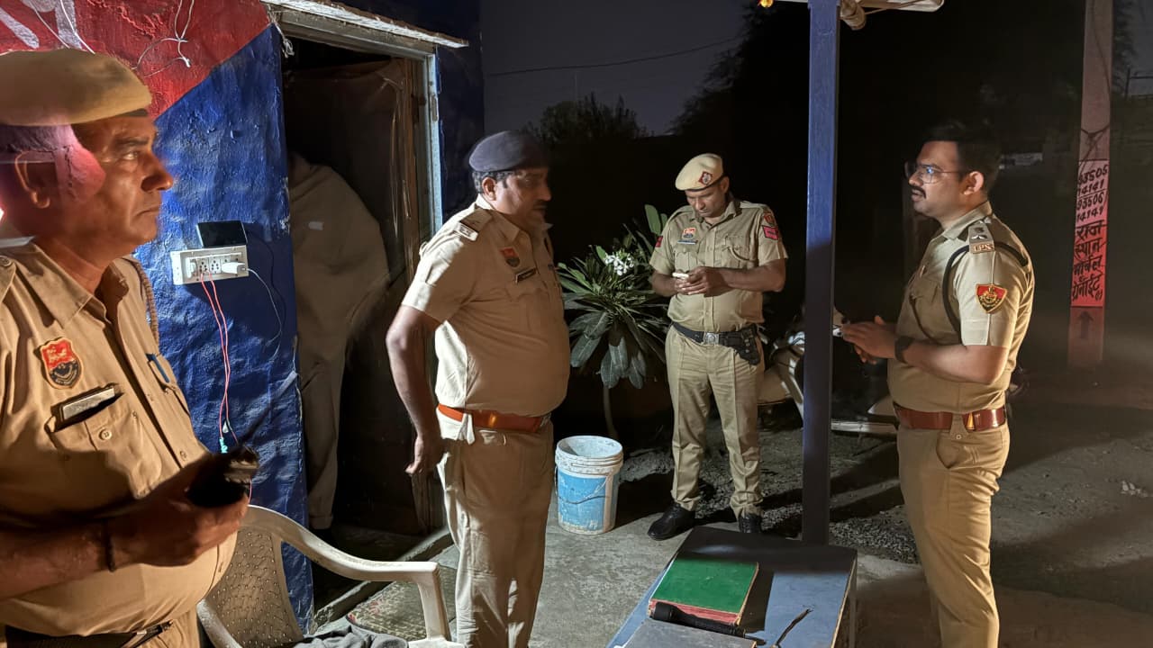 बहादुरगढ़ में DCP ने औचक निरीक्षण:  नाकों और डायल 112 पर जानी कर्मचारियों की समस्याएं, बोले-सतर्कता और जिम्मेदारी से ही कायम कानून व्यवस्था – bahadurgarh (jhajjar) News