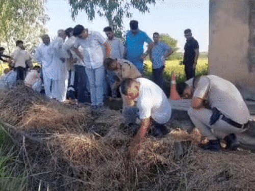 रोहतक ASI सुसाइड केस में मिली CCTV फुटेज:  स्कूटी पर खेतों में जाते दिखे; परिवार बोला- संदीप लाठर, IPS पूरन की प्रॉपर्टी की जांच हो – Rohtak News